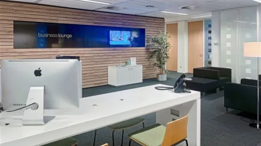 Office spaces for rent in Haarlemmermeer - photo 1
