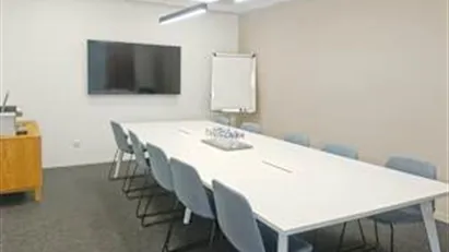 Office space for rent in Istres, Provence-Alpes-Côte d'Azur