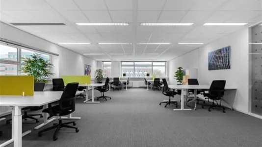 Office spaces for rent in Haarlemmermeer - photo 3