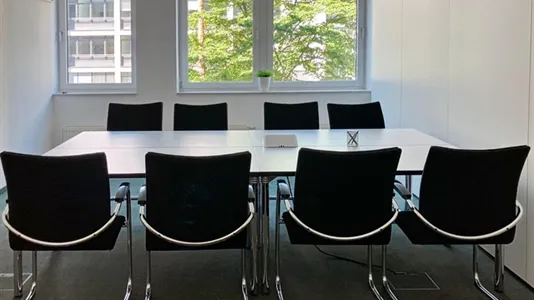 Office spaces for rent in Offenbach - photo 4