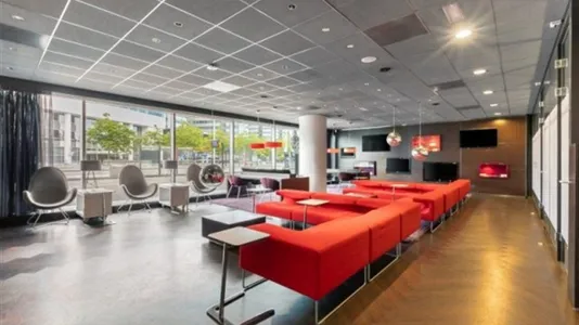 Office spaces for rent in Haarlemmermeer - photo 2