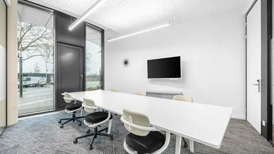Office spaces for rent in Dusseldorf - photo 3