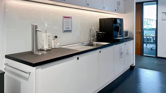 Office spaces for rent in Bonn - photo 9