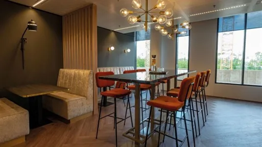 Office spaces for rent in Amsterdam Zuideramstel - photo 3