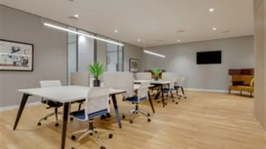 Office spaces for rent in Paris 14ème arrondissement - Montparnasse - photo 3