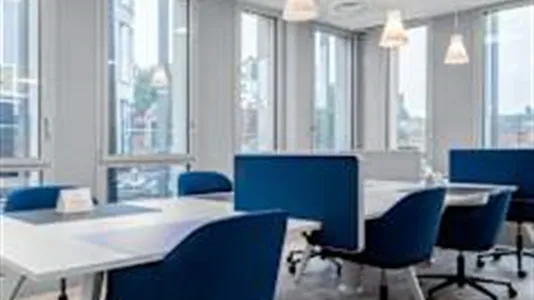 Office spaces for rent in Lille - photo 2