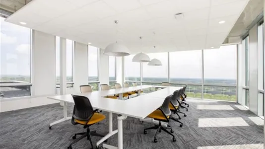 Office spaces for rent in Almere - photo 3