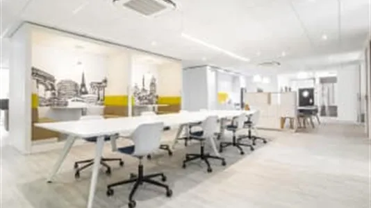 Office spaces for rent in Reims - photo 3
