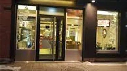 Café shop for rent