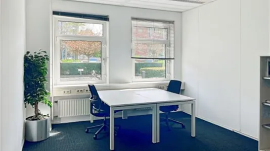 Office spaces for rent in Haarlemmermeer - photo 2