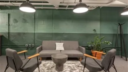 Office space for rent in Tours, Centre-Val de Loire