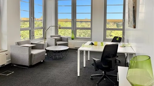 Office spaces for rent in Essen - photo 2