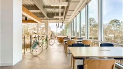 Office space for rent in Le Raincy, Île-de-France