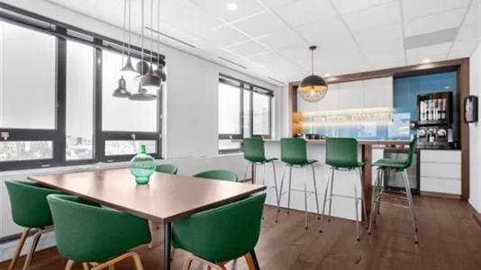 Office spaces for rent in Amsterdam Centrum - photo 2