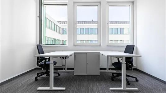 Office spaces for rent in Unterföhring - photo 1