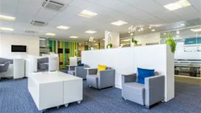Office space for rent in Pontoise, Île-de-France