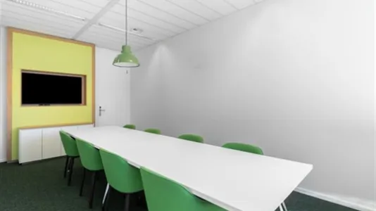 Office spaces for rent in Amstelveen - photo 3