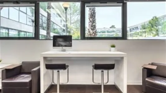 Office spaces for rent in Grasse - photo 3