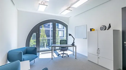 Kontorlokaler til leje i München Berg am Laim - billede 2