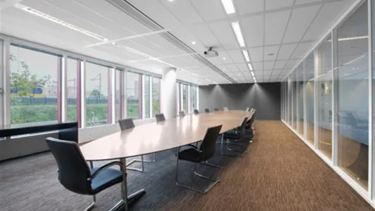 Office spaces for rent in Almere - photo 3
