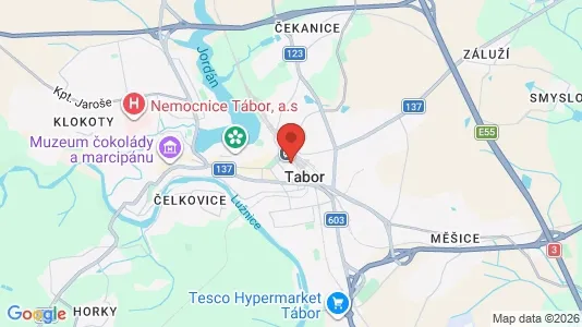 Varastot Vuokrattavana i Tábor - Kuva Google Street Viewstä