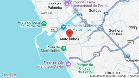 Grond te huur i Matosinhos - Foto uit Google Street View