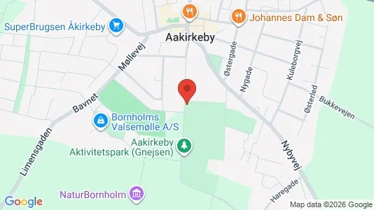 Commercial properties for sale i Aakirkeby - kort over placeringen
