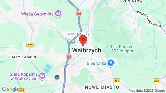 Espacios de oficina En venta i Wałbrzych - Foto de Google Street View